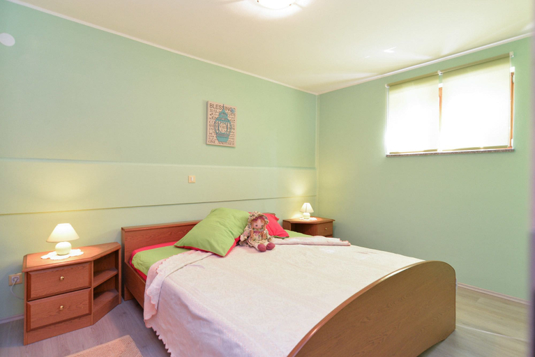 Bedroom 2, Apartment 877, Pula