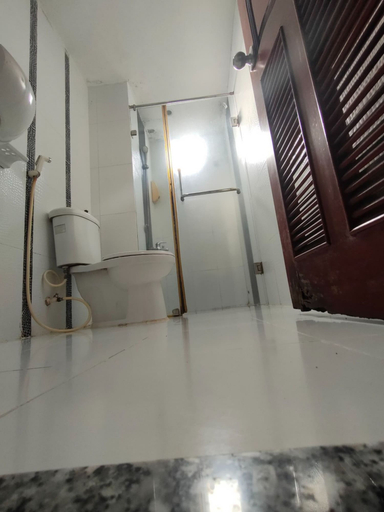 Bathroom 3, Hoang Nam Hotel Hcm, District 8