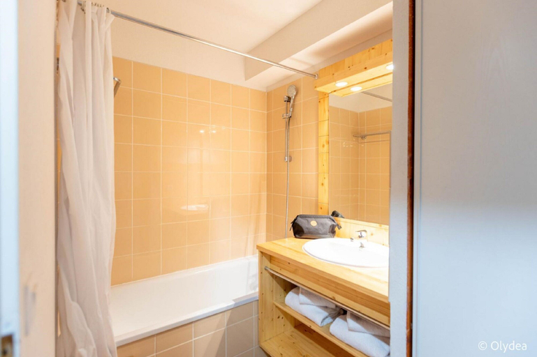 Bathroom 4, Olydea les Terrasses des Bottières, Savoie