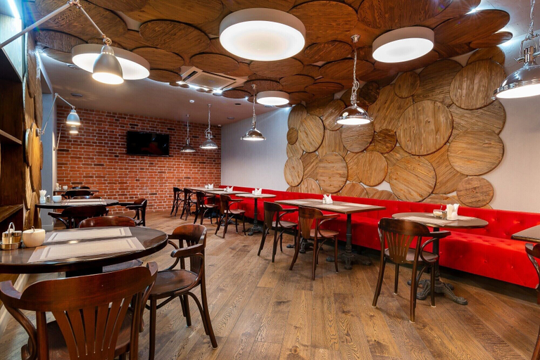 Food & Drinks 4, Sibirskoe Podvorie, Vladivostok gorsovet