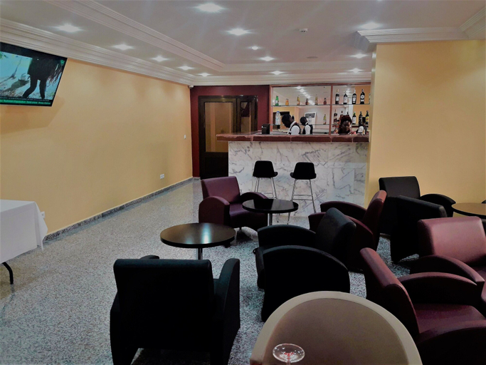 Food & Drinks 5, Hotel Jouvence International, Mfoundi