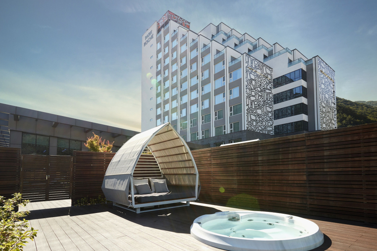 Exterior & Views 2, PARK ROCHE Resort & Wellness, Jeongseon