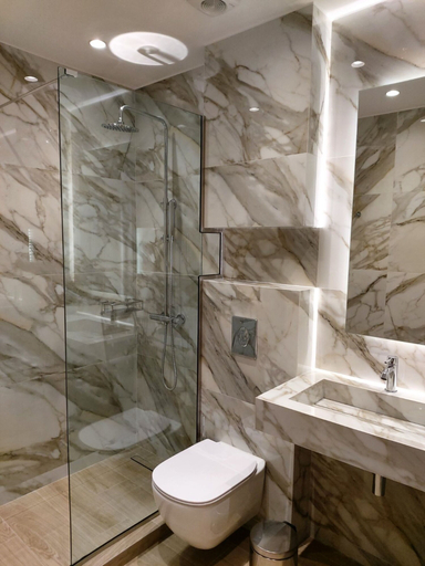 Bathroom 3, La Vista De Pablo, Crete