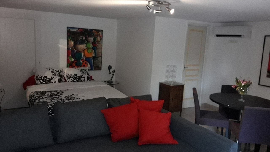 Bedroom 3, Villa Catharina, Var