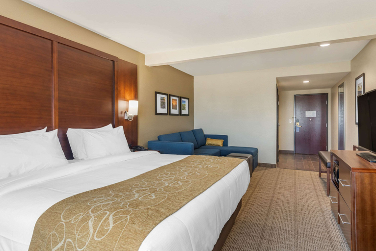 Bedroom 3, Comfort Inn & Suites Big Spring, Howard