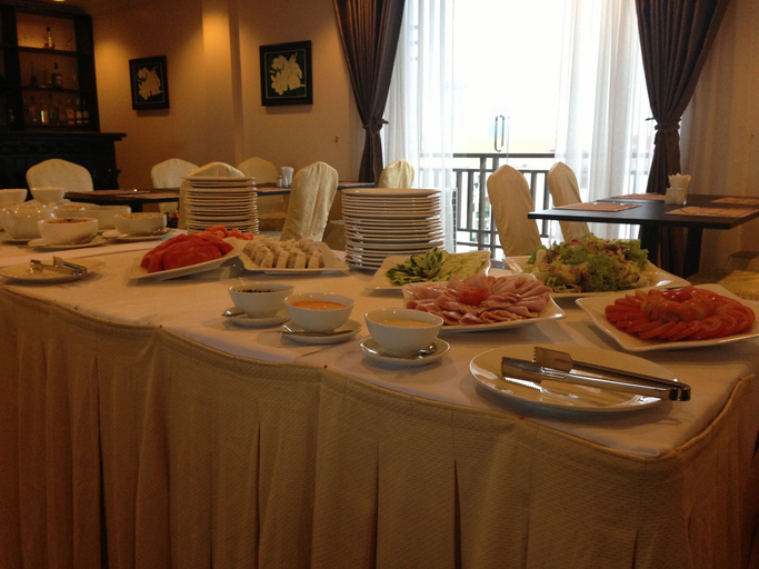 Food & Drinks 5, Jun Yue Hotel, Phnom Penh