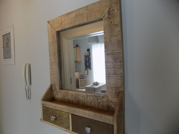 Bathroom 2, Flower Pot Complex, Epirus