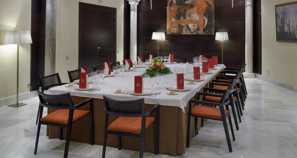 Food & Drinks 5, NH Collection Granada Victoria Hotel, Granada
