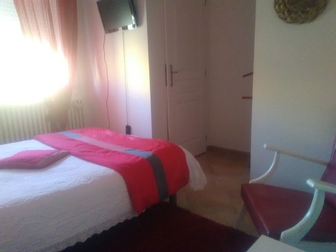 Bedroom 5, Chambres d'hotes Beziers, Hérault