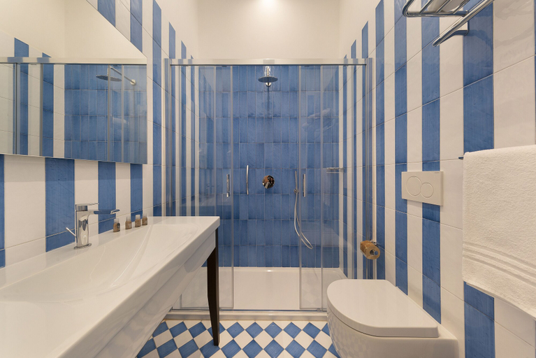 Bathroom 3, Design Holiday Home in Sorrento city center, Napoli