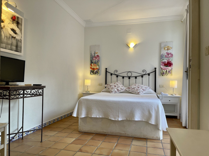 Bedroom 5, Hotel La Peña, Cádiz