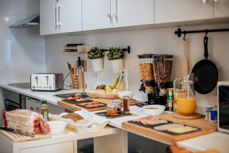 Food & Drinks 5, Deck Lodge - Hostel, Peniche