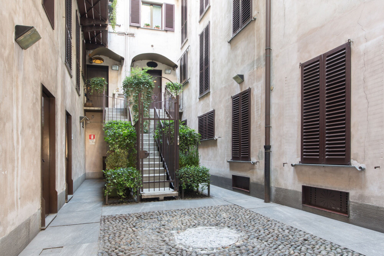 Exterior & Views 2, Suitelowcost Corso Venezia, Milano