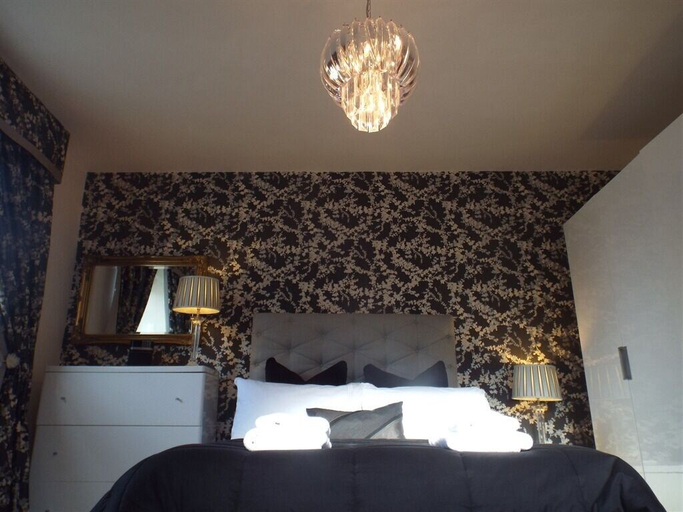 Bedroom 2, Olde Hall, Norfolk