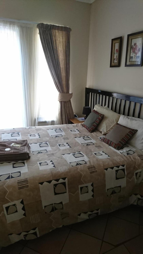 Bedroom 2, Country Blue Guest House, Capricorn
