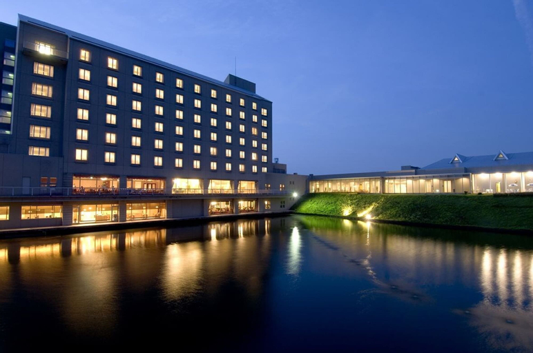 Hotel Arrowle, Komatsu