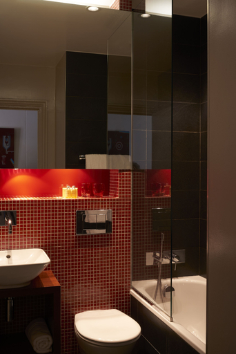 Bathroom 5, Hôtel Beauséjour Ranelagh, Paris