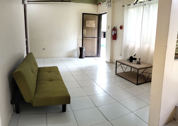 Public Area 5, OYO 800 Ddd Habitat Dormtel Bacolod, Bacolod City