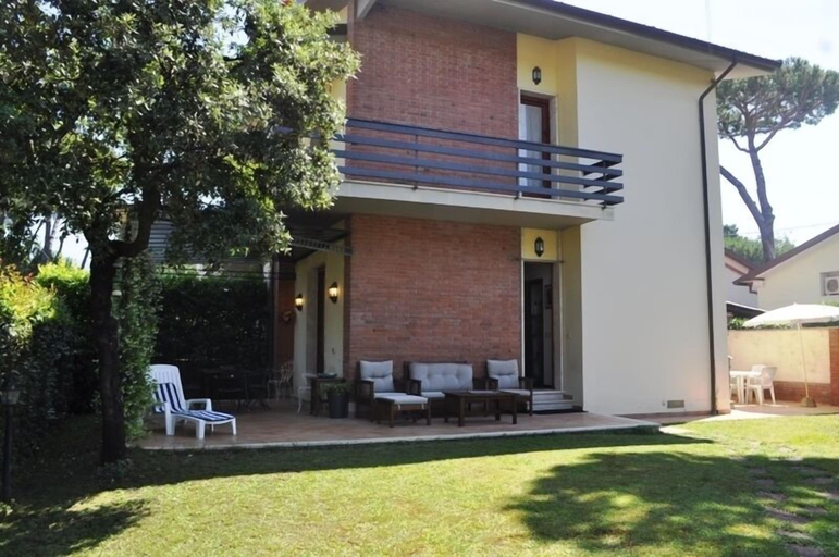Exterior & Views 2, Villa Fiumetto, Lucca