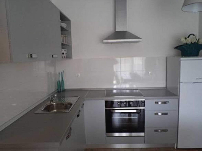 Others 5, Apartment Ugljanski Gusari, Preko