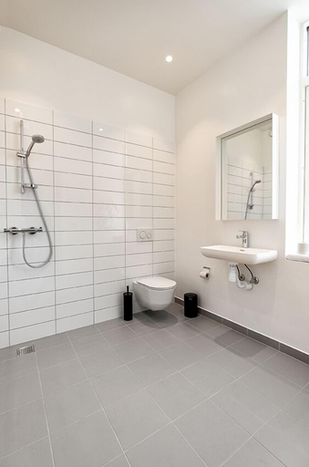 Bathroom 5, Go Hotel City, Copenhagen