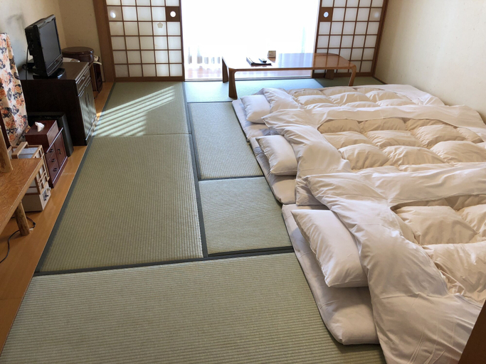 Bedroom 4, Hotel New Sunpia Tsuruga, Tsuruga