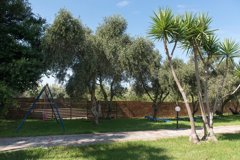 Others 5, Proimos Apartments, Crete