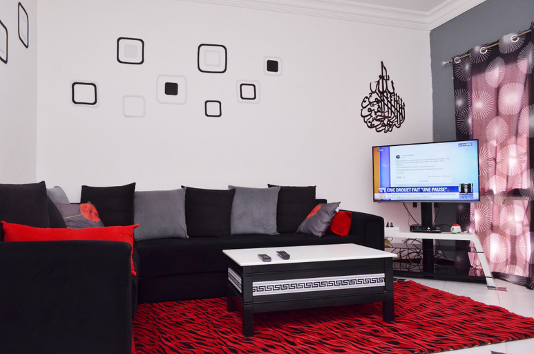 Others 5, Bel appartement Akid Lotfi, Oran