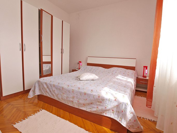 Bedroom 2, Apartment 860, Rovinj