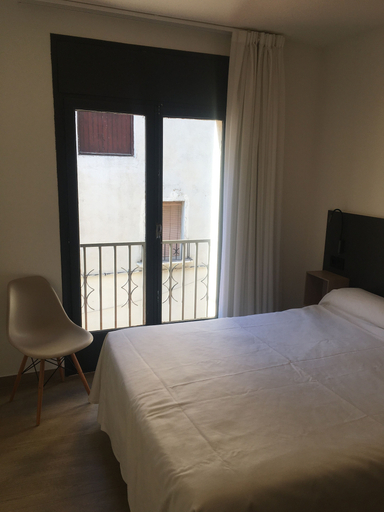 Bedroom 3, Hotel Raval de la Mar, Tarragona