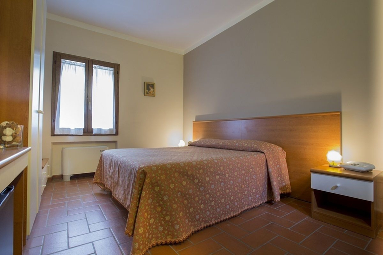 Bedroom 2, Antico Casale le Fossate, Terni