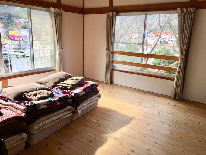 Bedroom 3, Guest House Itokawa, Matsuzaki