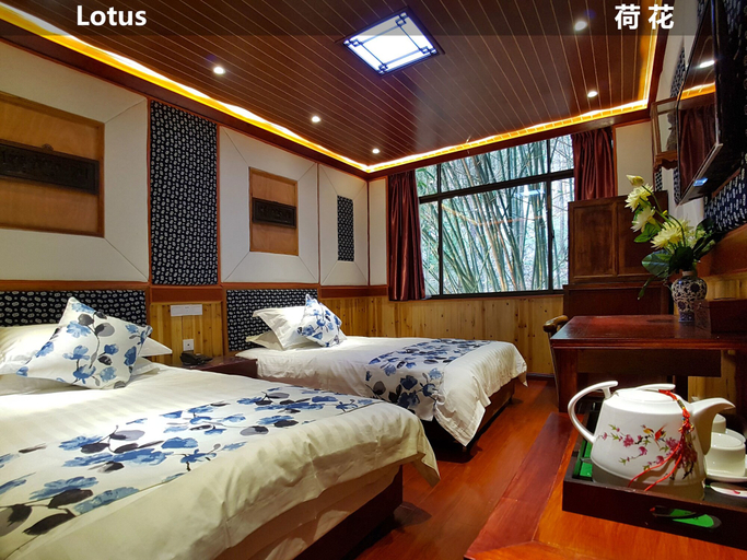 Bedroom 3, Yangshuo Li River Lodge, Guilin