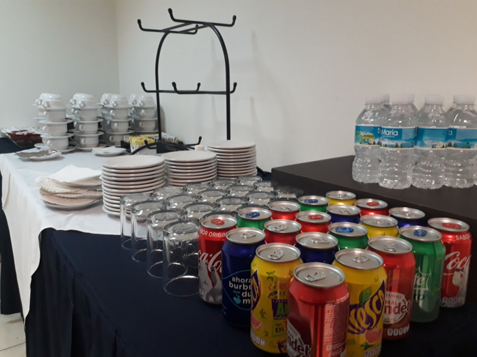 Food & Drinks 5, Hotel & Suites PF, Mexico City