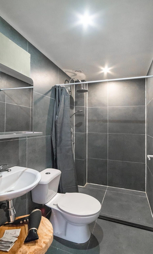Bathroom 5, Amazing B&B, Amsterdam