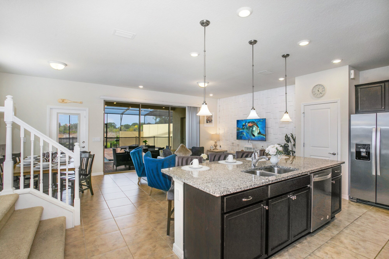 Others 5, 5 Bdrm 5 Bathrm Home at Solterra, Polk