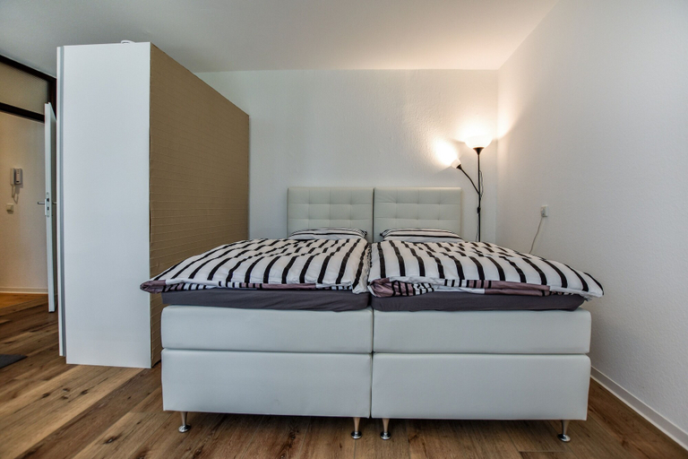 Bedroom 2, Domicile Cologne, Köln