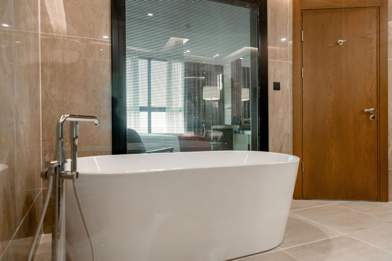 Bathroom 5, Star Land Hotel Bastos, Mfoundi