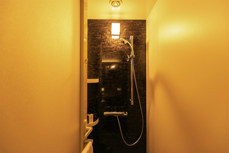 Bathroom 4, Hakujyukan, Eiheiji