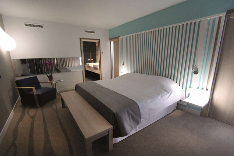 Bedroom 3, Radisson Blu Resort & Spa Ajaccio Bay, Corse-du-Sud