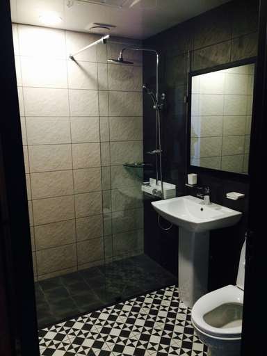 Bathroom 4, Mokpo White Windmill Guesthouse, Muan