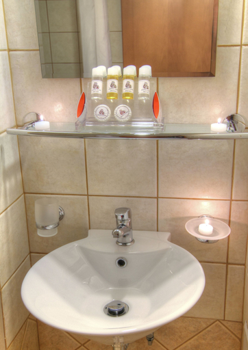 Bathroom 5, Acropole Delphi, Central Greece