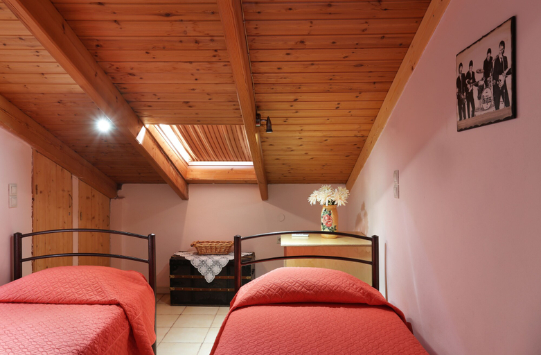 Bedroom 4, Monemvasia Green Apartments, Peloponnese