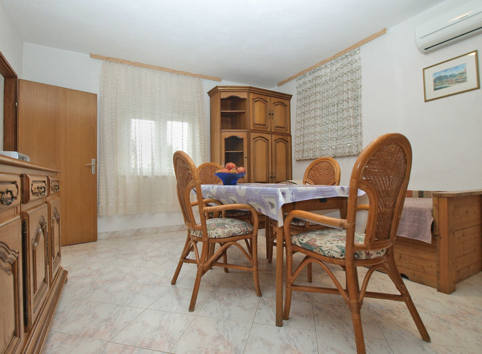 Others 5, Apartment 924, Fažana