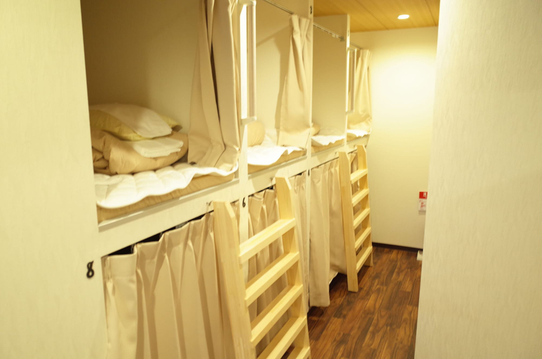 Bedroom 3, bnb+ Shinjuku Castle - Hostel, Shinjuku