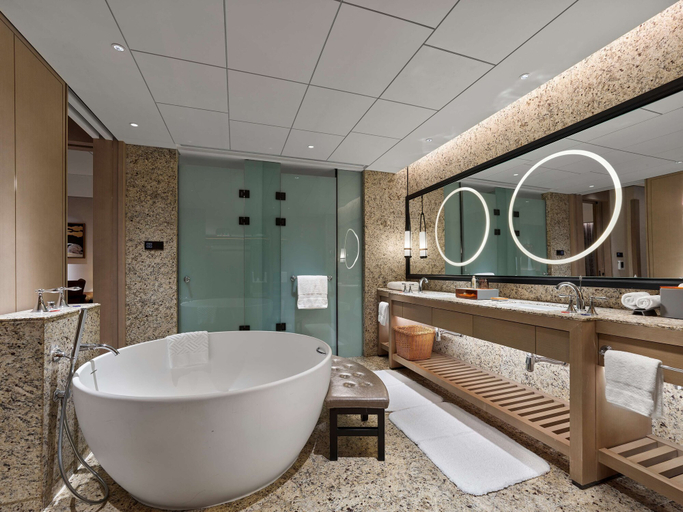 Bathroom 5, Hilton Shigatse, Shigatse