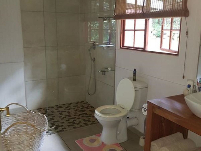 Bathroom, Mar Azul 14, Matutuíne