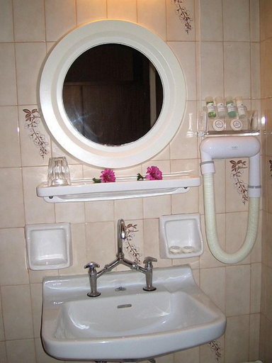 Bathroom, Hotel Doxa, Crete
