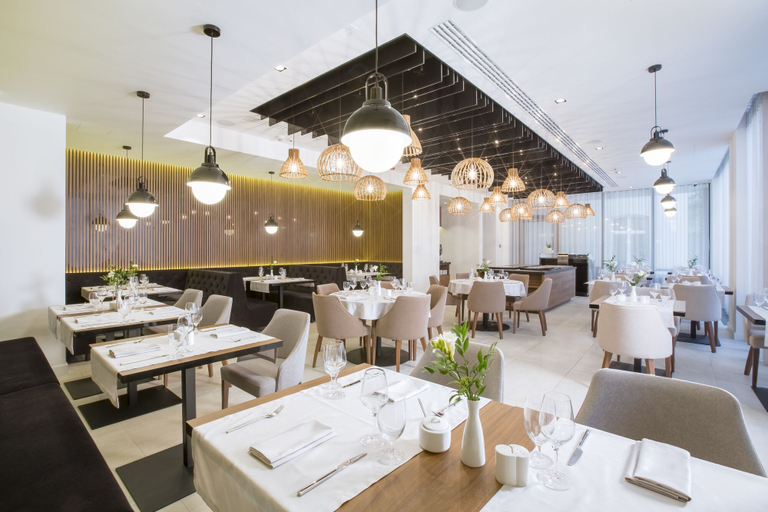 Food & Drinks 5, Grand Ascot Hotel, Kraków City