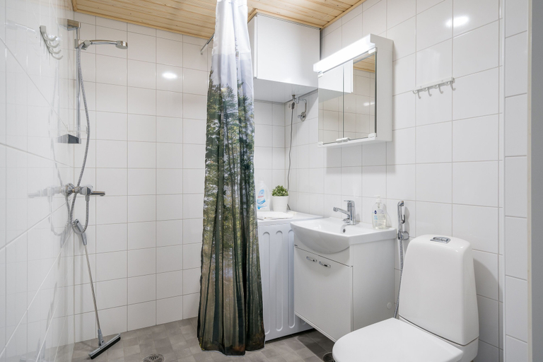 Bathroom 4, Hiisi Homes Kirkkonummi Masala, Uusimaa